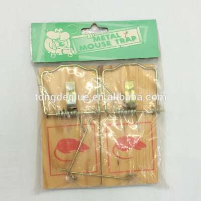 China Manufacture Powerful Snap Rat Killer Popular 2Pcs Middle Size Wooden Mouse Clip Trap